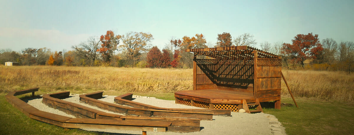 Outdoor theater